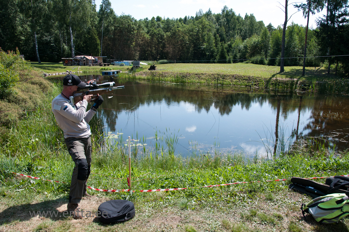 I like rest in standing position