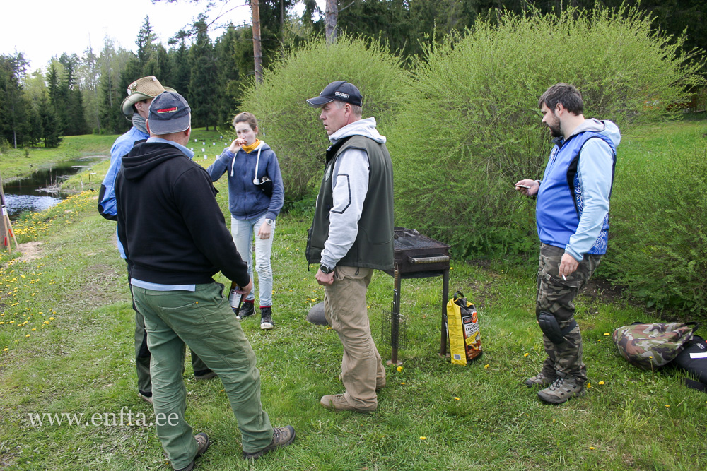 Rada läbitud ning aeg midagi suhu pista.