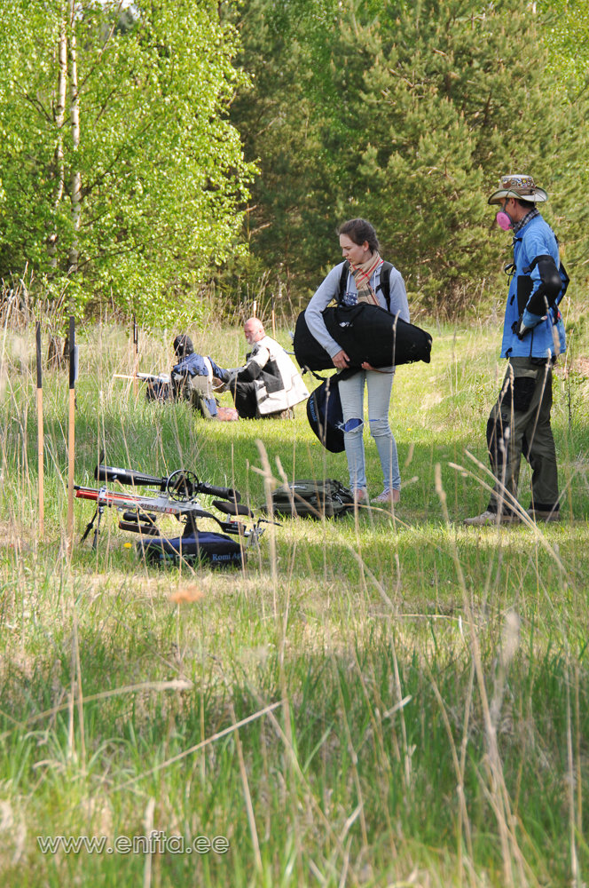 uhh, see maskis mees, teen parem kalli oma püssile